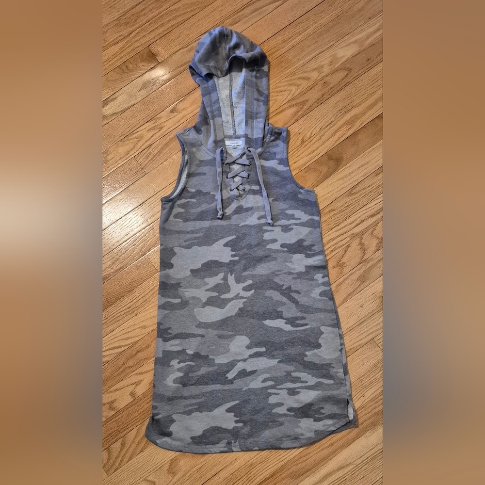 Maurices Women's S Camouflage Sleeveless Lace Up Hooded Dress EUC